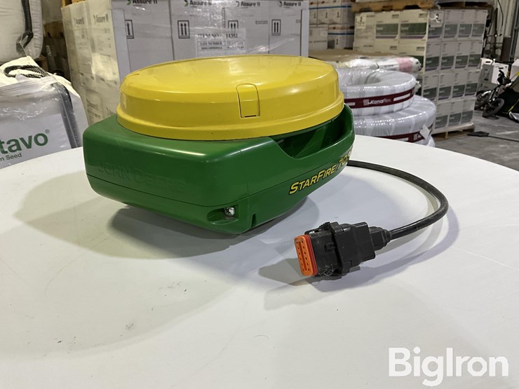 john-deere-7000-image-1