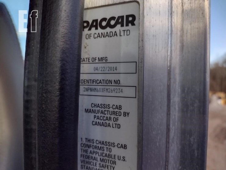 peterbilt-330-image-7