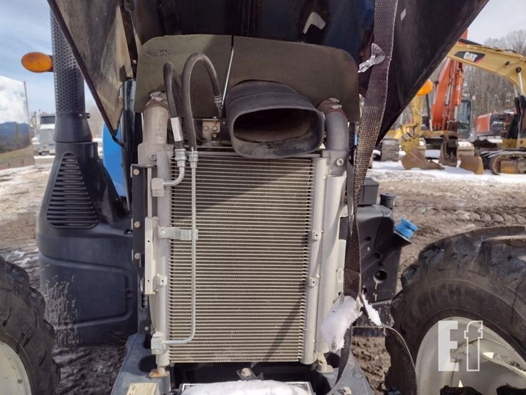 2021-new-holland-ts6.140-image-24