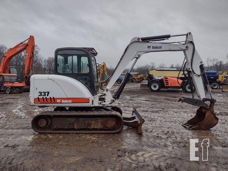 2008-bobcat-337g-image-3