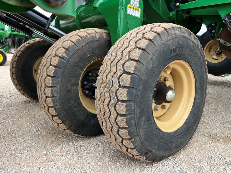 2021-great-plains-bd7600hd-30-image-11