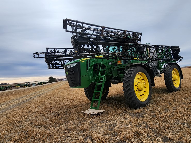 2014-john-deere-4940-image-12