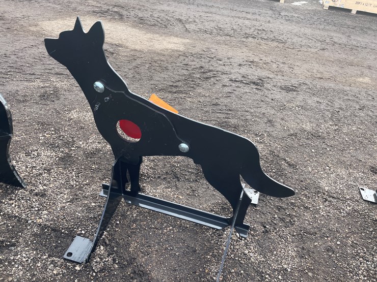 #2068-•-ar500-steel-coyote-shooting-target-with-heart-flapper-image-1