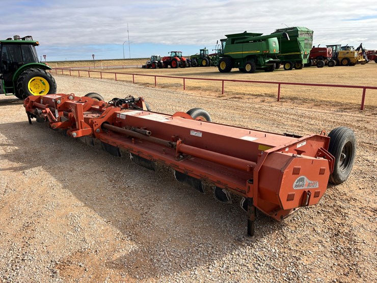 2012-rhino-rc125-image-1