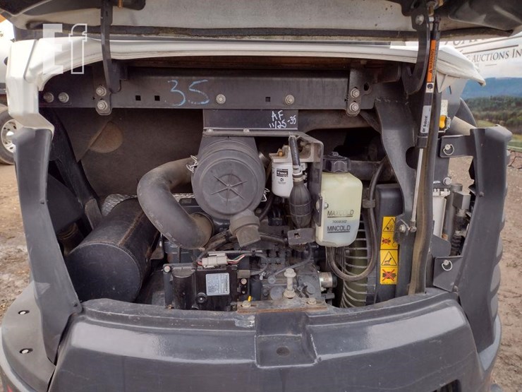 2021-bobcat-e35i-image-47