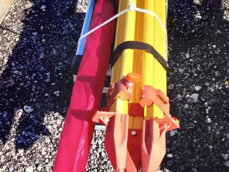 #254-•-self-leveling-rotary-laser-level-image-2