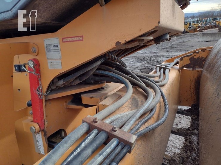 2014-case-sv212-image-26