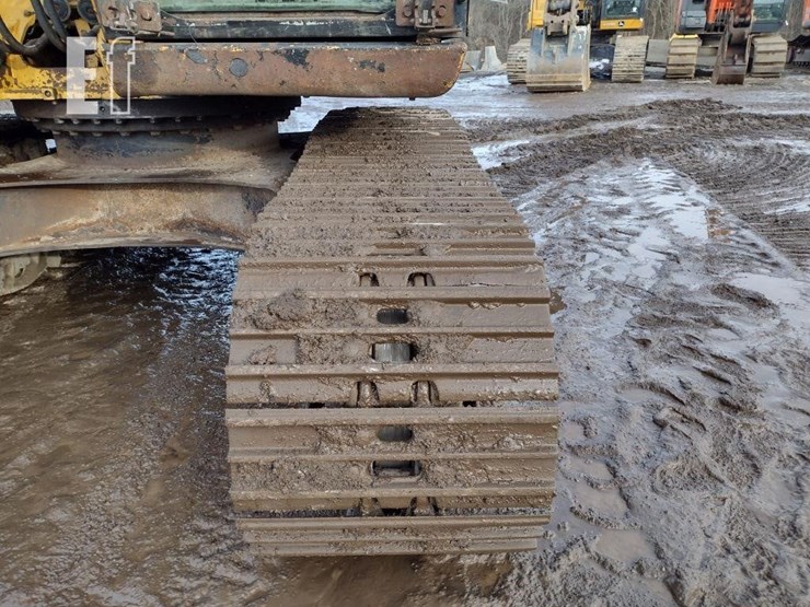 2004-caterpillar-315cl-image-41