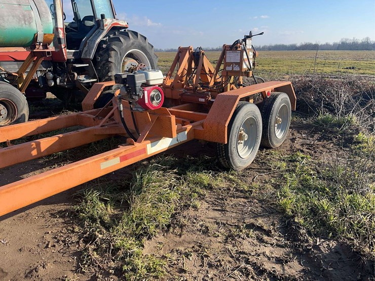 tensas-turn-table-equipment-mover-with-header-bracket-image-3