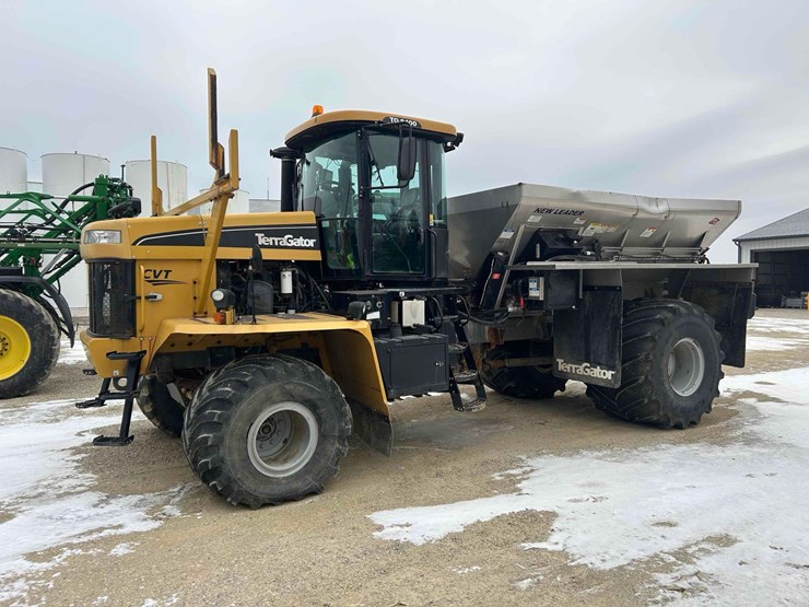 2012-ag-chem-tg8400-image-1