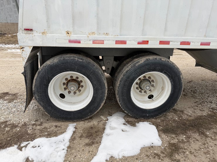 2008-jet-hopper-image-8