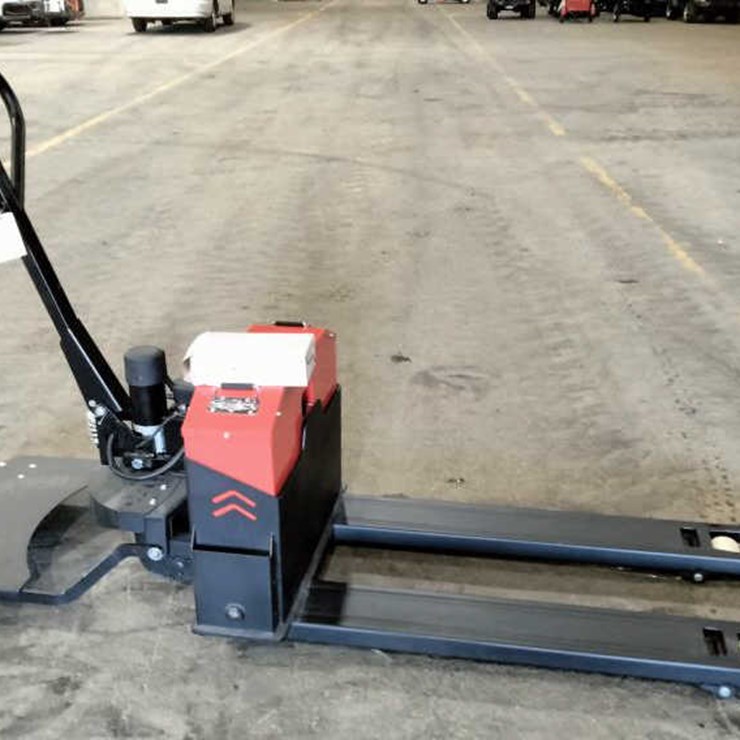 #153 • Motorized Pallet Jack