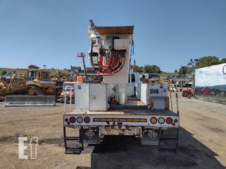 2008-international-durastar-4300-image-4