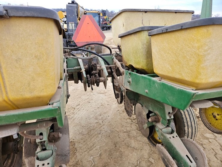 john-deere-7000-image-20