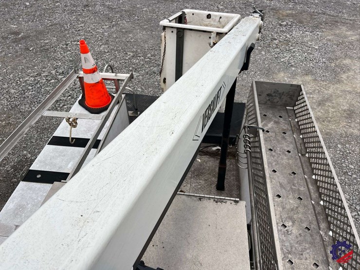 2013-ford-f450-image-36