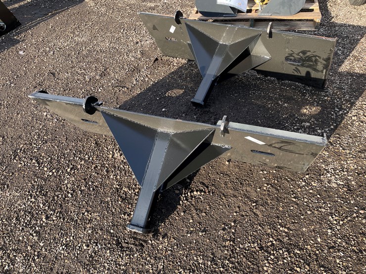#2079-•-skid-steer-hitch-receiver-image-3