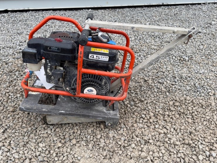 husqvarna-soft-cut-concrete-saw-image-1