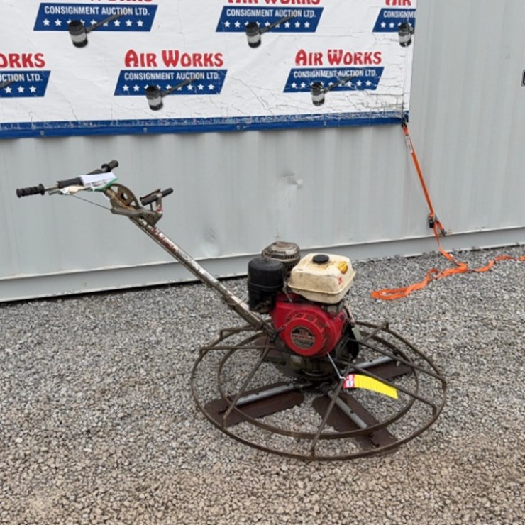 Whiteman HP4 4' Power Trowel with 11.0 HP Honda Motor