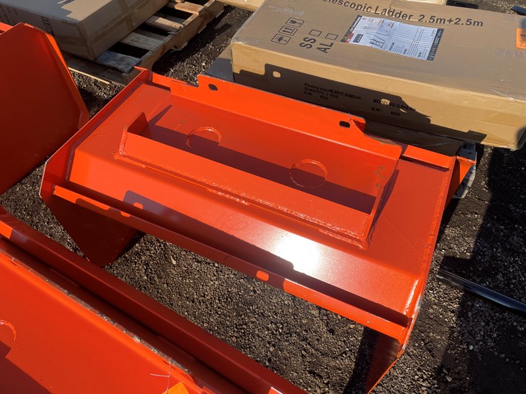 #2075-•-36"-mini-skid-steer-snow-pusher-image-3