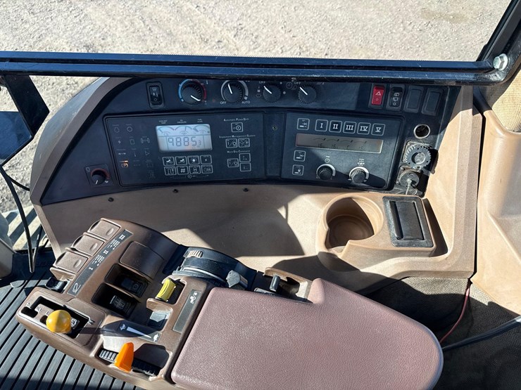 2002-john-deere-8420t-image-24