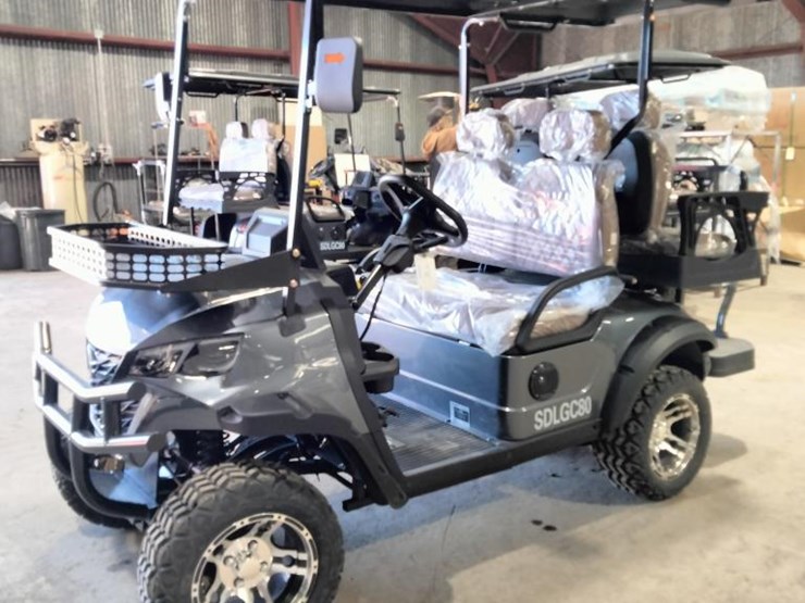 #11-•-4-seater-electric-golf-cart-(sdlgc80)-image-1