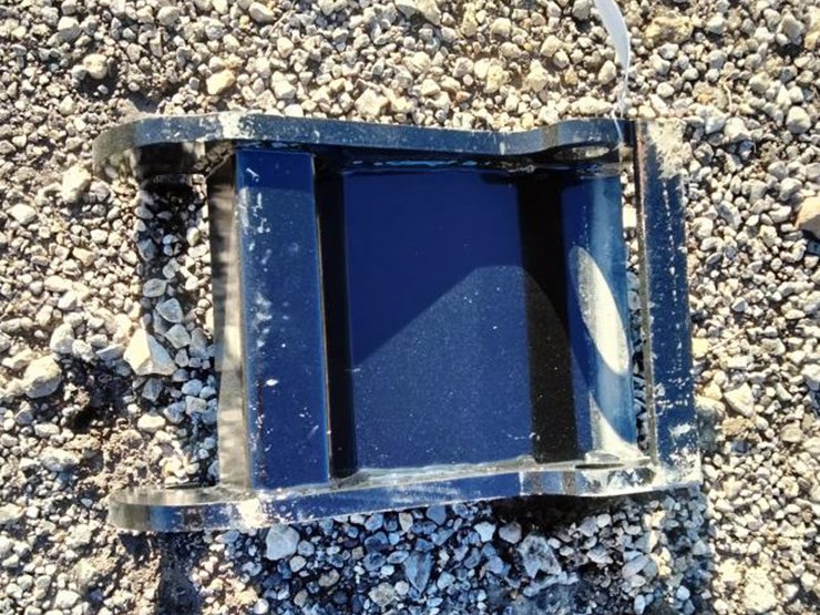 #241-•-mini-excavator-coupler---fits-to-bobcat-e-series-image-2