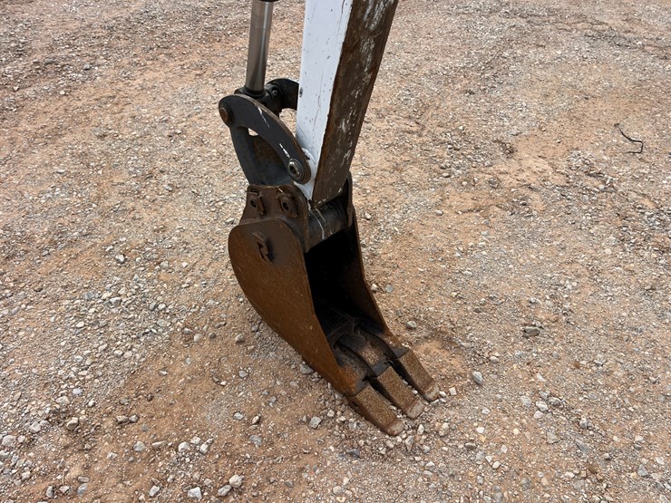 2023-bobcat-e20-image-3