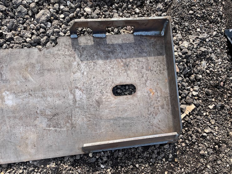 #2085-•-formed-skid-steer-frame-image-2