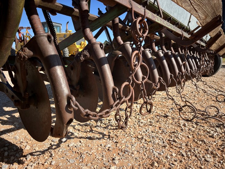 john-deere-b-image-10