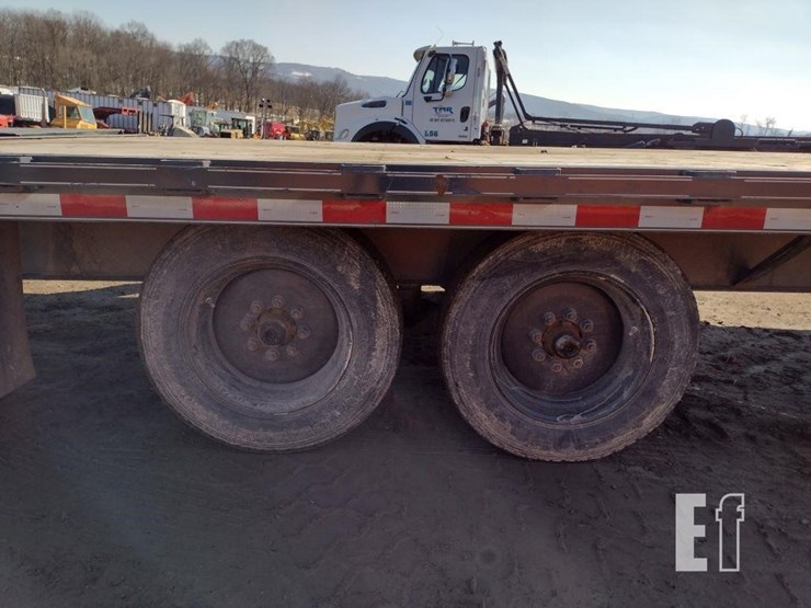 25-doolittle-102x-trailer^title^-image-13