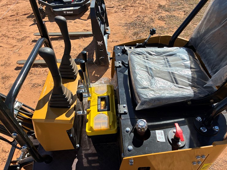 #t8278-•-cfg-h12r-image-5