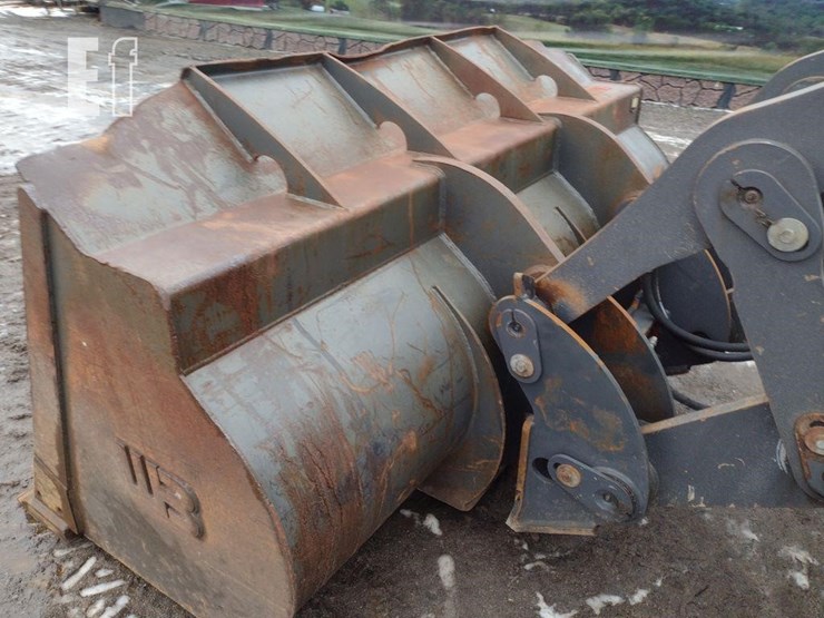 2016-case-721f-image-16