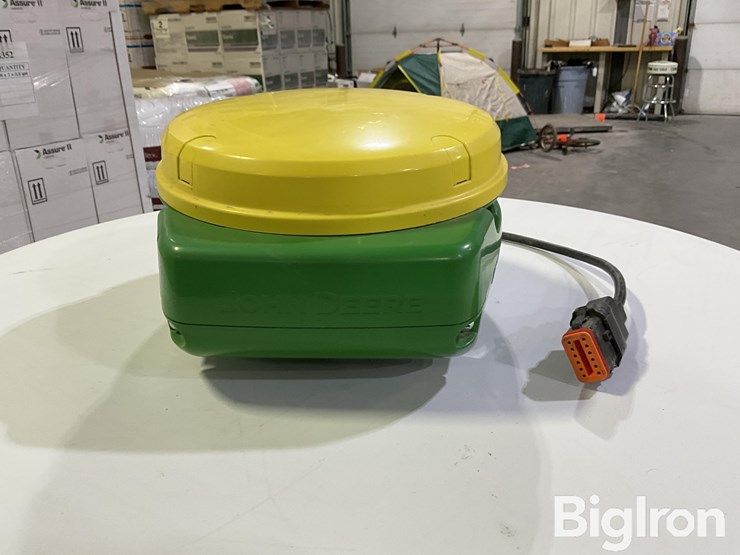 john-deere-7000-image-2