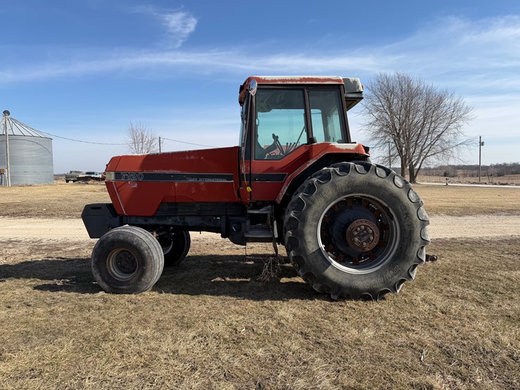 case-ih-7120-image-3