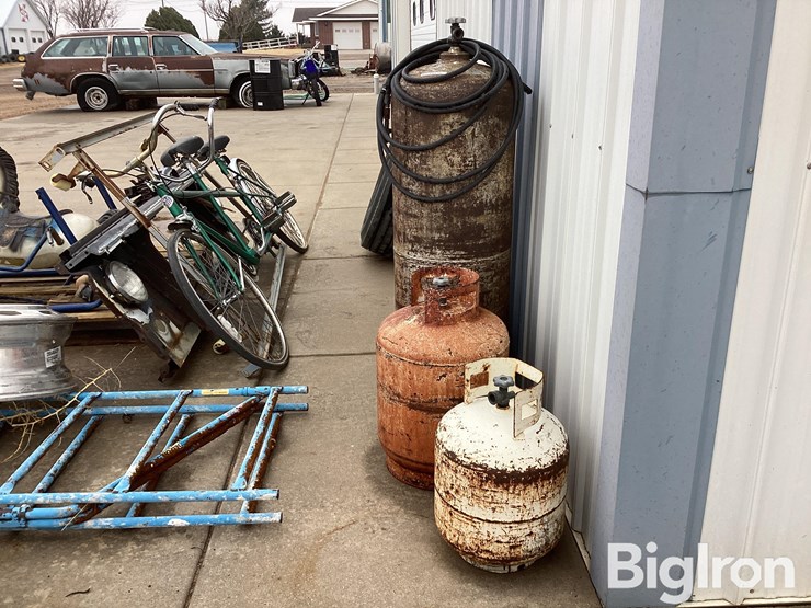 propane-bottles-image-8