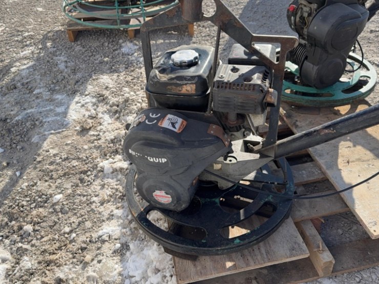 2'-power-trowel-with-honda-motor-image-6