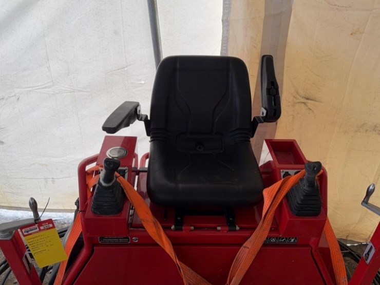 2024-tomahawk-ktrt46v-s.n#-trt46v1419-8'-ride-on-trowel-40hp-hours19.7-image-5