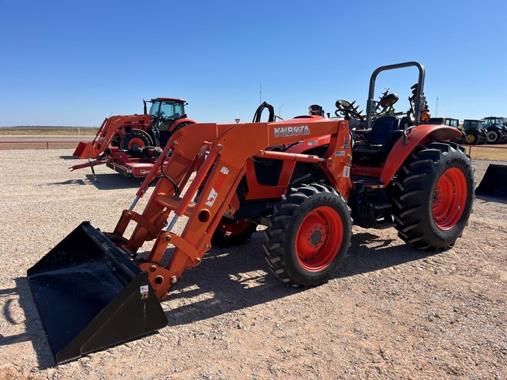 2017-kubota-m5091d-image-1