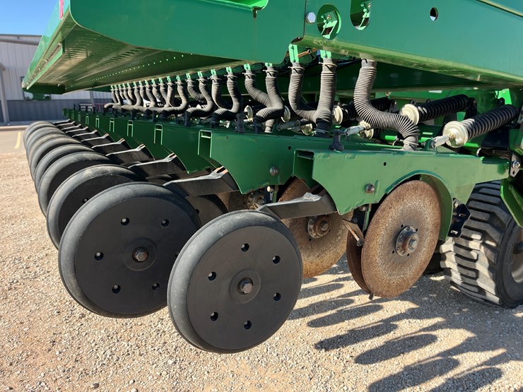 2016-great-plains-3s4000-image-19