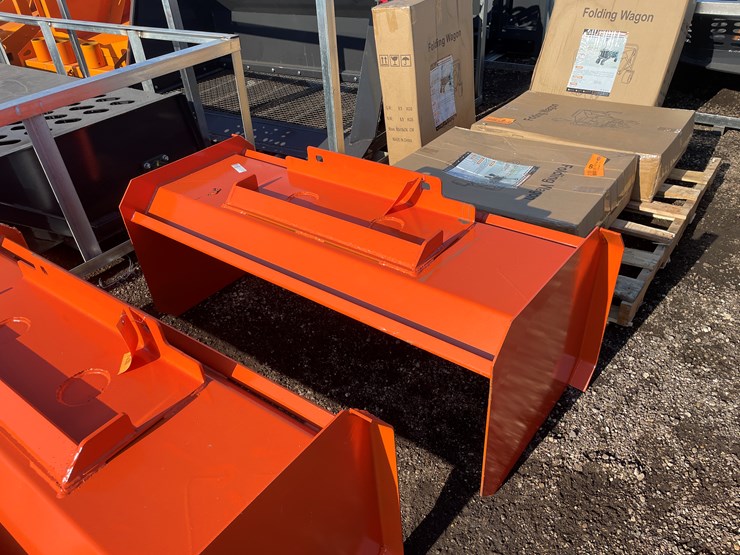 #2077-•-48"-mini-skid-steer-snow-pusher-image-7