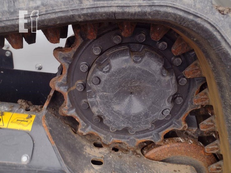 2022-bobcat-t595-image-29