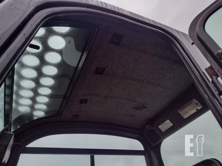 2008-bobcat-337g-image-13