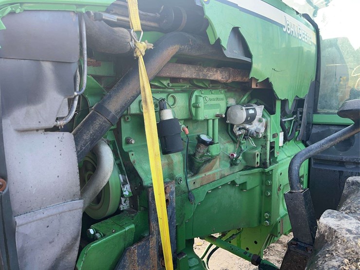 john-deere-8220-image-9