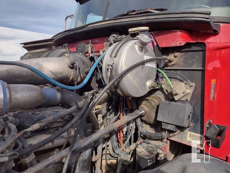 07-mack-cv713-granite-dump-truck^title^-image-26