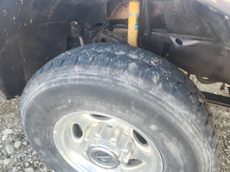 2002-ford-f250-image-26