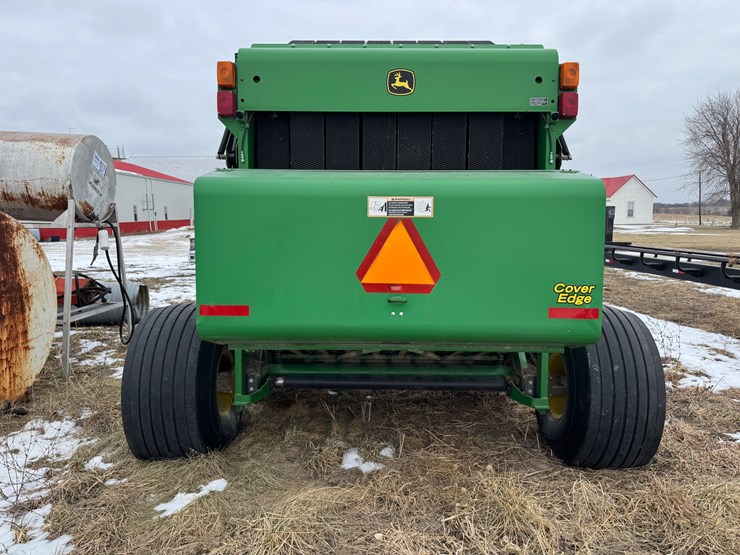 john-deere-568-image-4