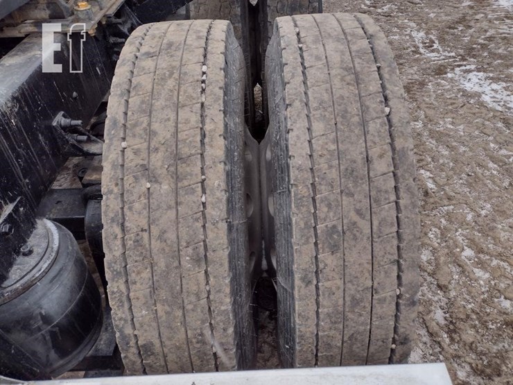 2000-international-9900-image-32