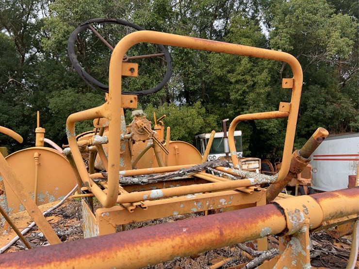 minneapolis-moline-ztu-image-36