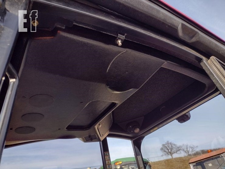 ventrac-3400l-lawn-mower-w/blade-&-broom-image-15