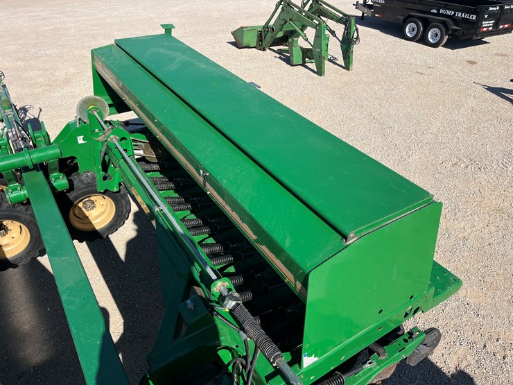 2016-great-plains-3s4000-image-37